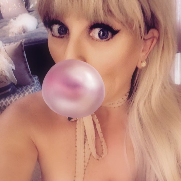 annette856